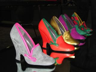 Deliveries of footwear from China